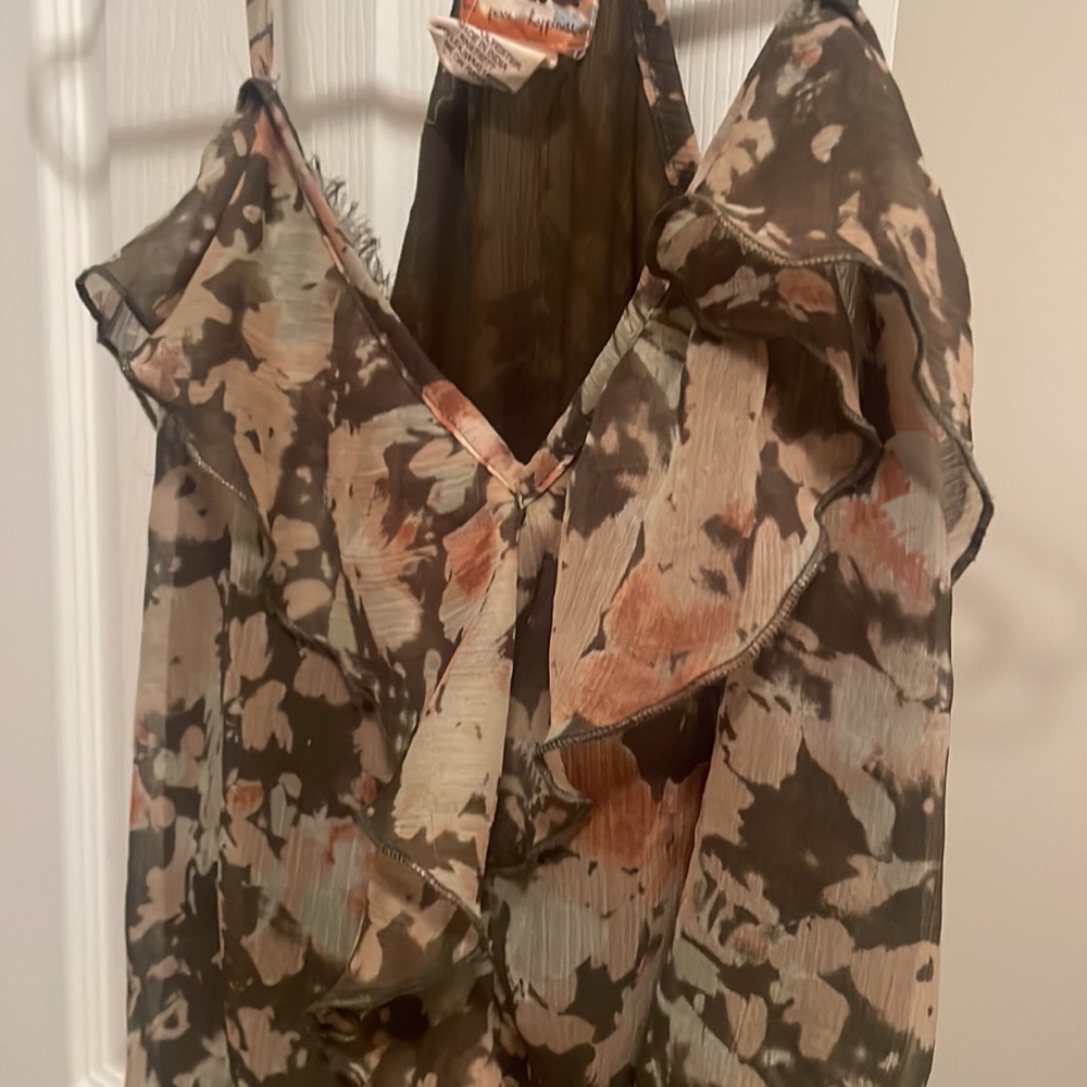 Mudd Size Small - image 2